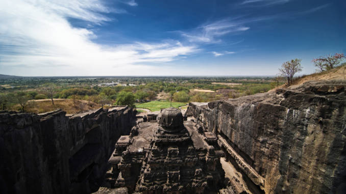 Świątynia-Ellora.jpg