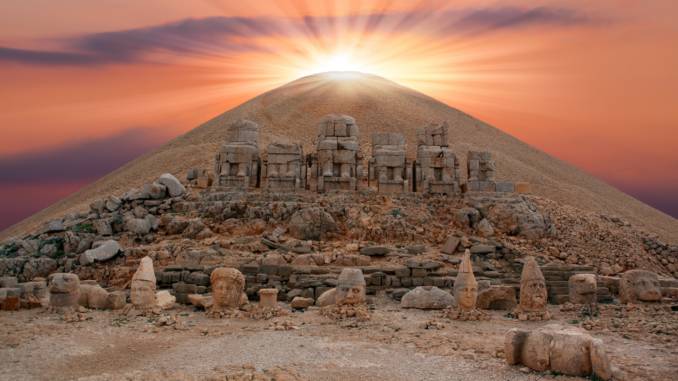 góra-nemrut.jpg