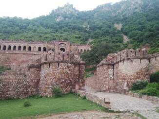 bhangarh.jpg